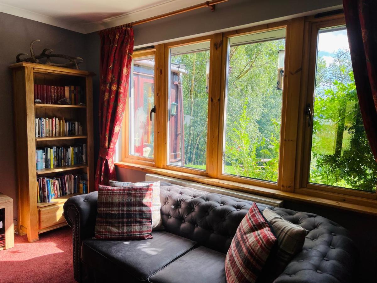 Tarmachan Cottage - West Highland Getaway Φορτ Γουίλιαμ Εξωτερικό φωτογραφία